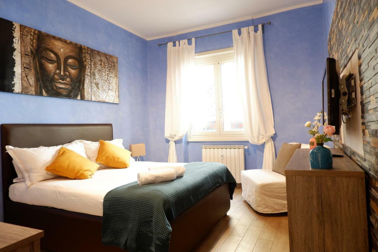 The Blue Strawberry House In San Giovanni Roma Bagian luar foto